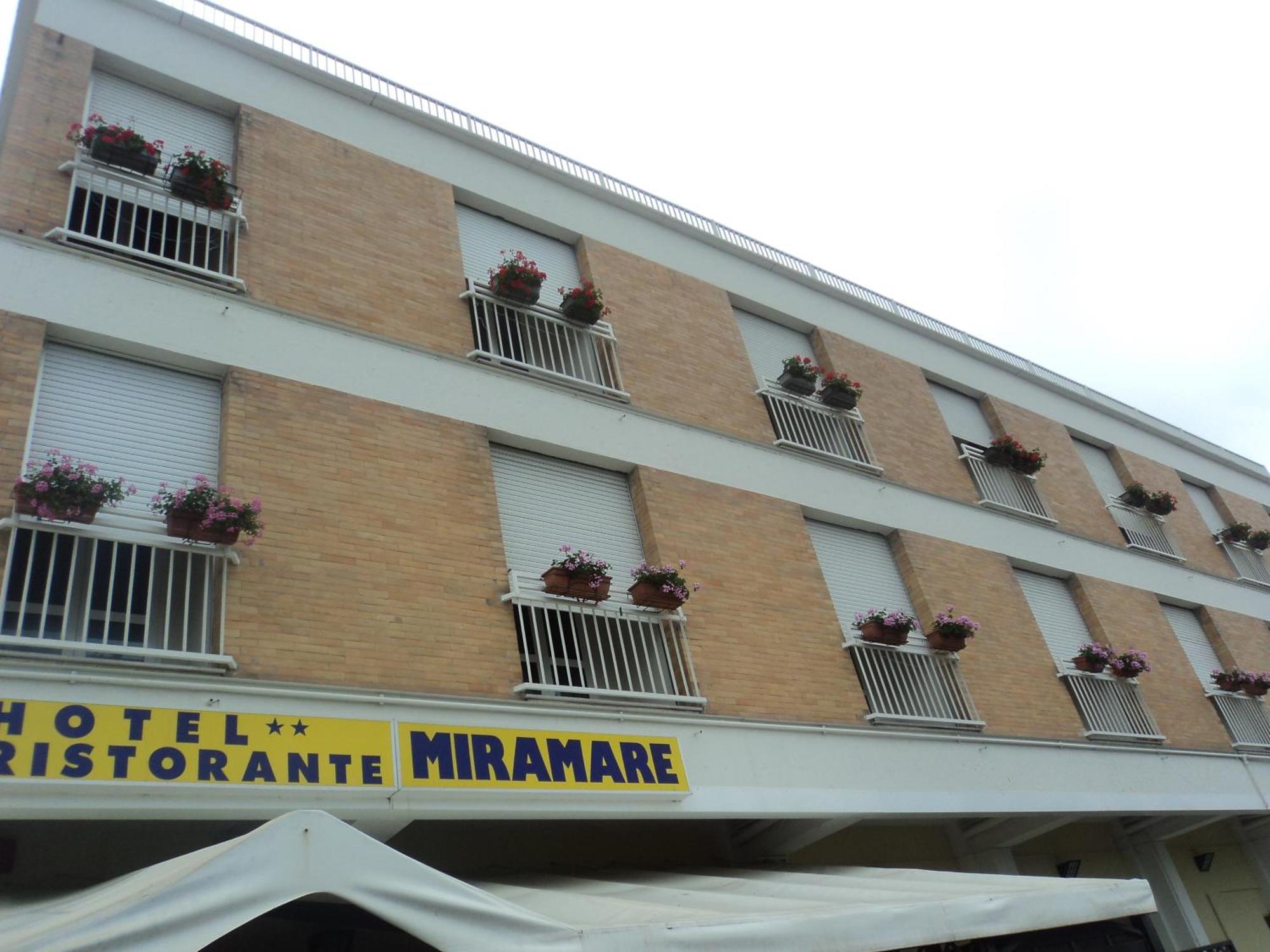 Hotel Ristorante Miramare Pesaro Luaran gambar
